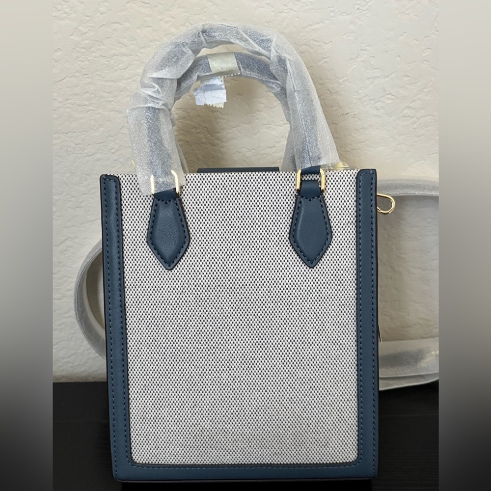 kate spade Small Tote in Light Blue and White with Floral Appliqué - Picture 3 of 5